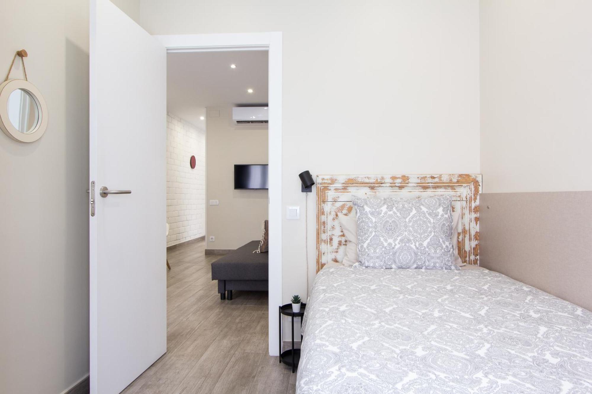 Novus Homes Barcelona Santa Eulalia L'Hospitalet de Llobregat Exteriér fotografie