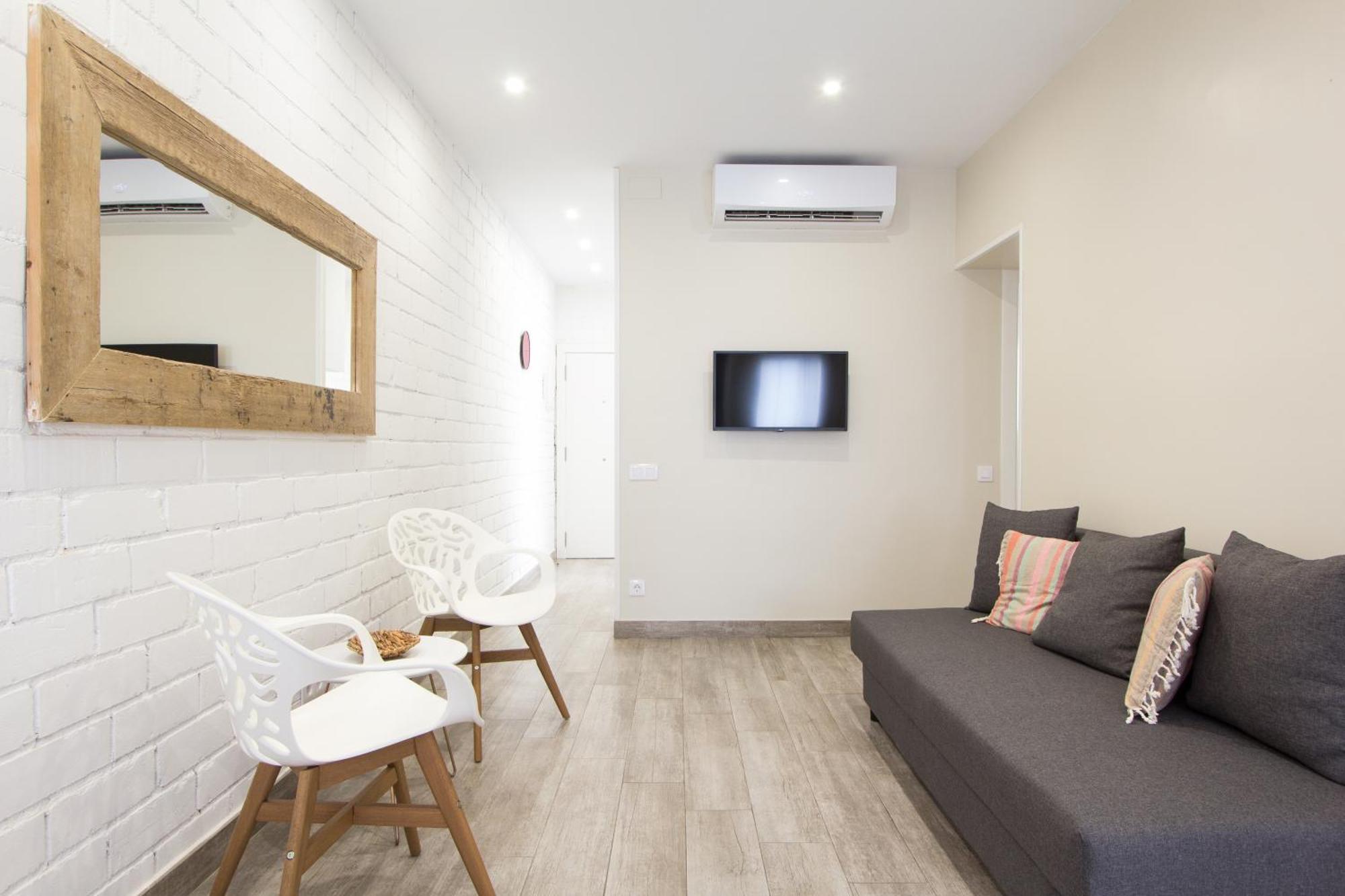 Novus Homes Barcelona Santa Eulalia L'Hospitalet de Llobregat Exteriér fotografie