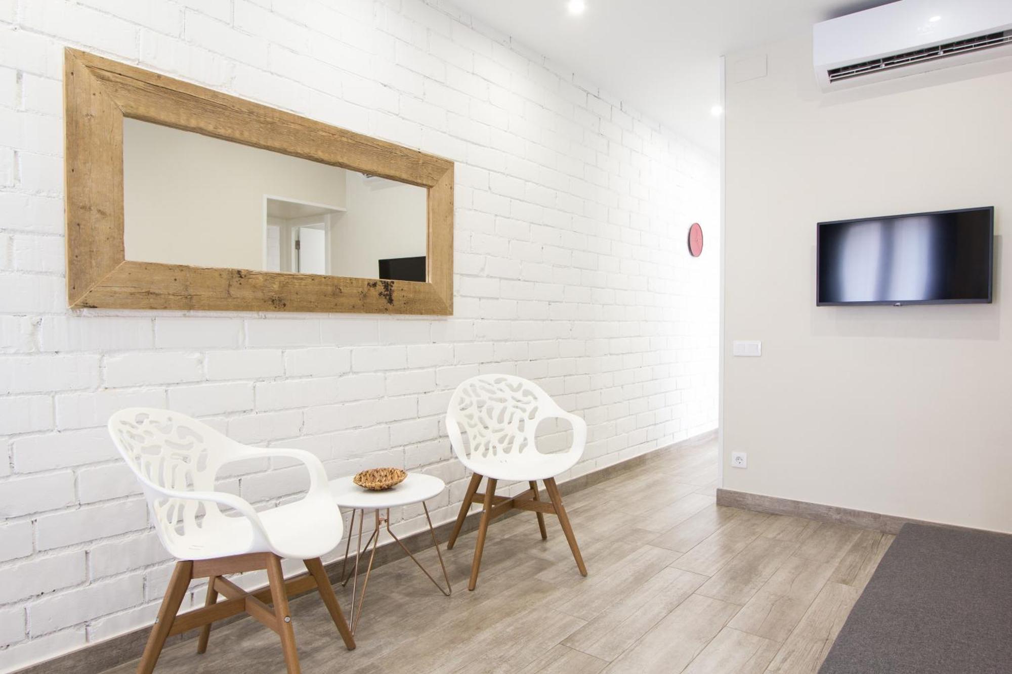 Novus Homes Barcelona Santa Eulalia L'Hospitalet de Llobregat Exteriér fotografie