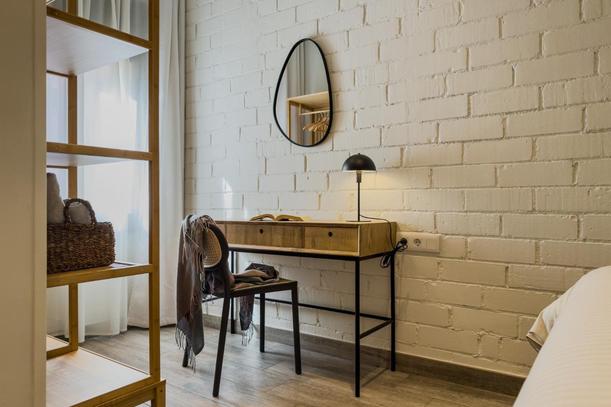 Novus Homes Barcelona Santa Eulalia L'Hospitalet de Llobregat Exteriér fotografie